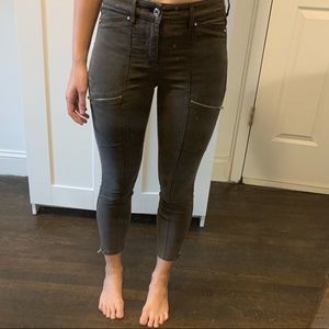White House Black Market skinny pant size 0